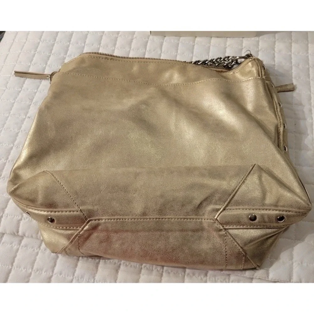 Enzo Angiolini Champagne Gold Hobo Shoulder Bag Chain Strap Classy Sophisticated